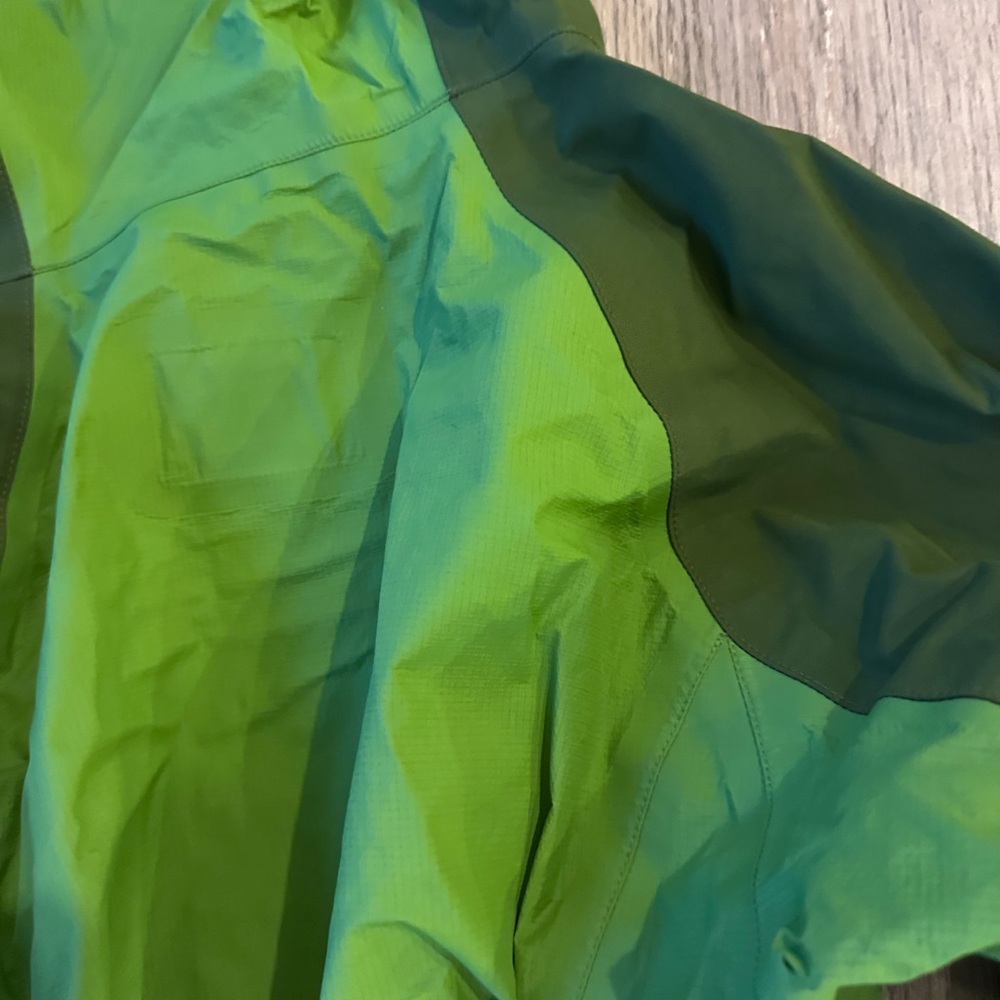 Helly Hansen Lime And Gray Jacket - image 6